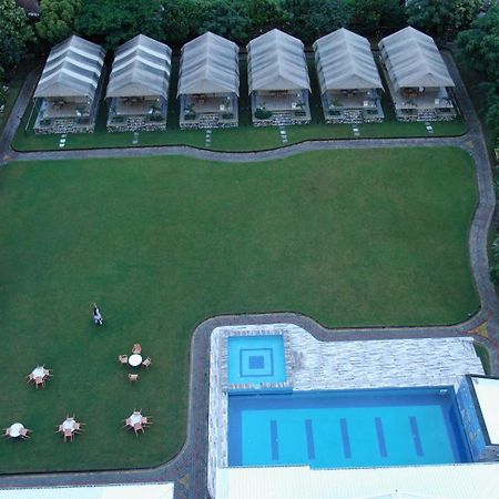 Four Banyans Spirit & Nature Resort Rāipur Exterior foto