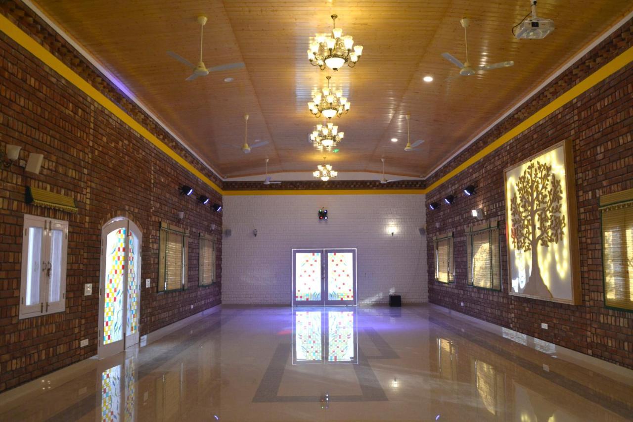 Four Banyans Spirit & Nature Resort Rāipur Exterior foto